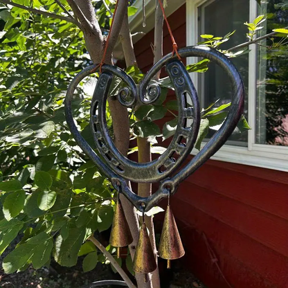 The Horseshoe Heart Wind Chime ❤(𝗜 𝗵𝗮𝘃𝗲 10 𝗹𝗲𝗳𝘁)